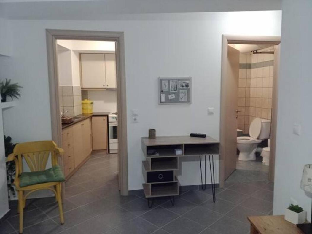 Makis Rooms C Missolonghi Exterior photo